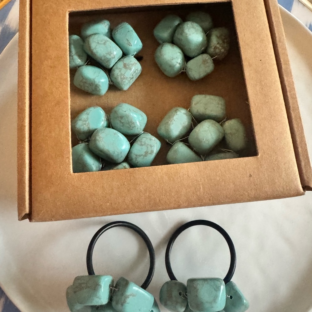 Pottery Barn Turquoise Stone Napkin Rings - Set of 6